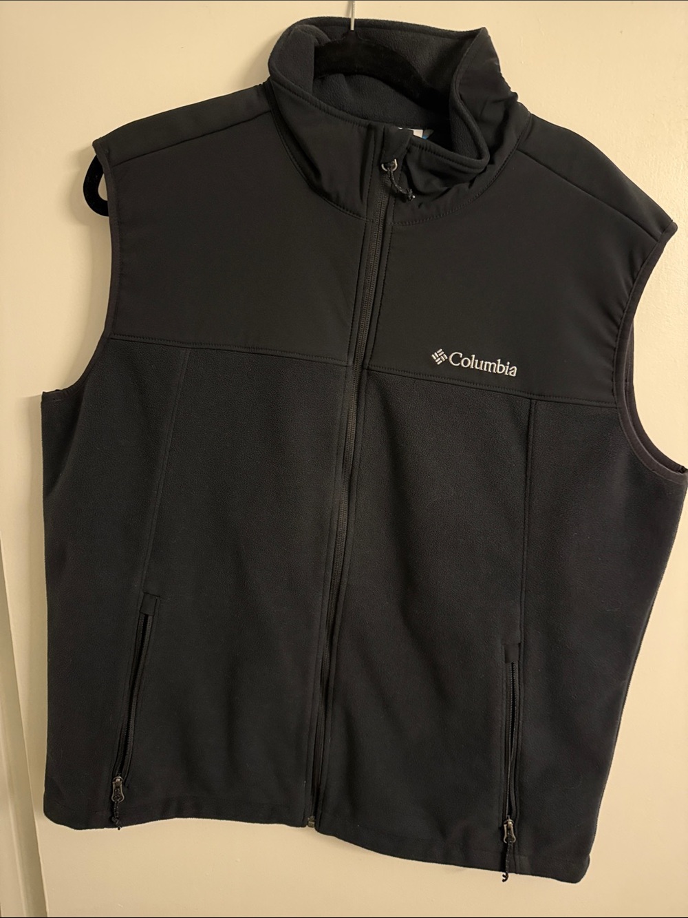Columbia fleece zip-up jacket